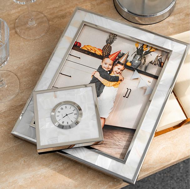 Heritage Picture Frame